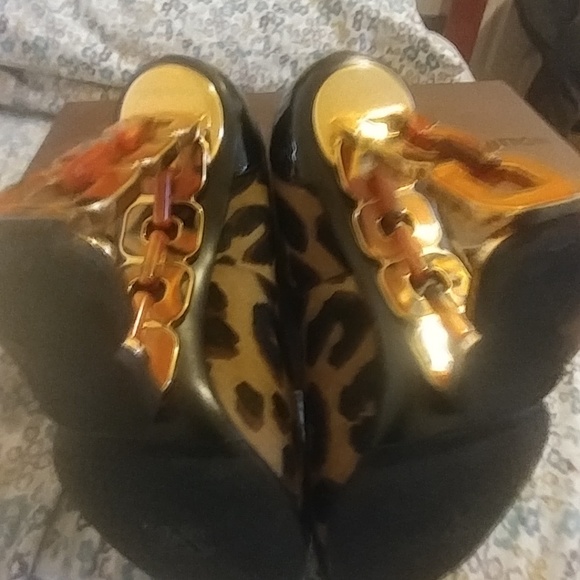 Christian Louboutin shoes - Picture 5 of 8